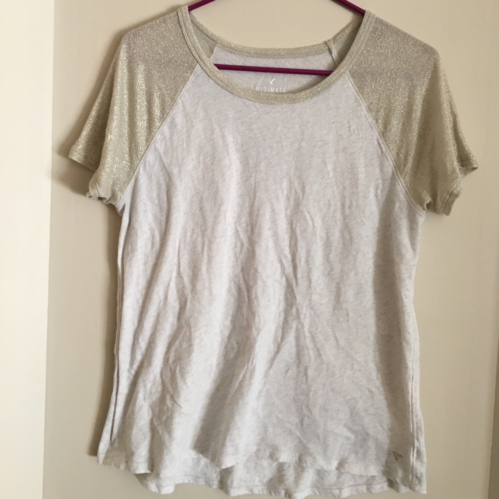 American Eagle Outfitters Ultimate Tee